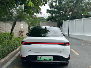 XPeng P5 2023 купить из Китая, цена 3 483 000 ₽ — Suifenhe Auto