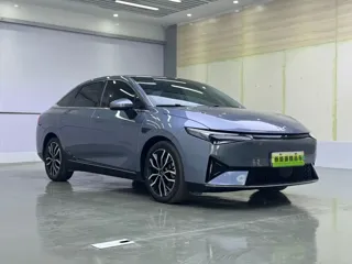 XPeng P5 2022 купить из Китая, цена 3 065 000 ₽ — Suifenhe Auto