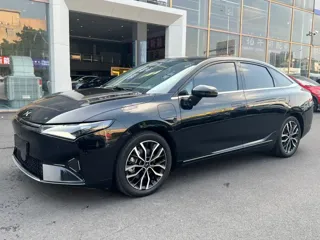 XPeng P5 2023 купить из Китая, цена 3 301 000 ₽ — Suifenhe Auto