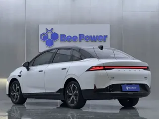 XPeng P5 2022 купить из Китая, цена 3 428 000 ₽ — Suifenhe Auto