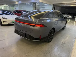 XPeng P5 2022 купить из Китая, цена 3 174 000 ₽ — Suifenhe Auto