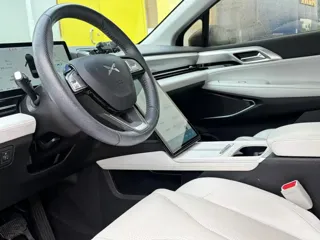 XPeng P5 2024 купить из Китая, цена 4 349 000 ₽ — Suifenhe Auto