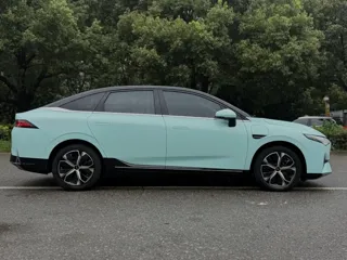 XPeng P5 2022 купить из Китая, цена 3 337 000 ₽ — Suifenhe Auto