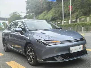 XPeng P5 2024 купить из Китая, цена 4 104 000 ₽ — Suifenhe Auto
