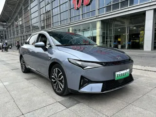 XPeng P5 2022 купить из Китая, цена 3 247 000 ₽ — Suifenhe Auto