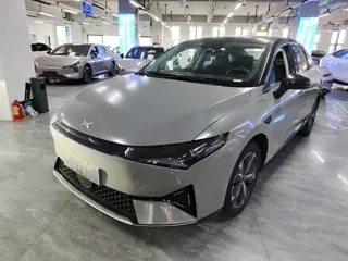 XPeng P5 2022 купить из Китая, цена 3 287 000 ₽ — Suifenhe Auto