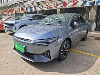 XPeng P5 2023 купить из Китая, цена 3 248 000 ₽ — Suifenhe Auto
