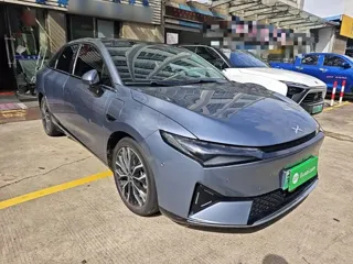 XPeng P5 2023 купить из Китая, цена 3 248 000 ₽ — Suifenhe Auto