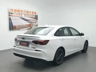 Chevrolet Monza 2020 купить из Китая, цена 908 000 ₽ — Suifenhe Auto