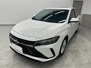 Chevrolet Monza 2022 купить из Китая, цена 1 385 000 ₽ — Suifenhe Auto