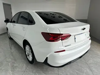 Chevrolet Monza 2022 купить из Китая, цена 1 385 000 ₽ — Suifenhe Auto