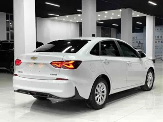 Chevrolet Monza 2023 купить из Китая, цена 1 421 000 ₽ — Suifenhe Auto