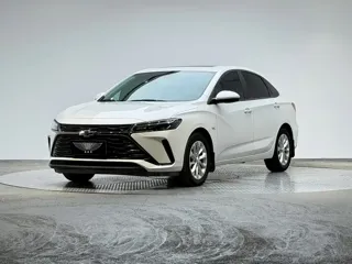Chevrolet Monza 2023 купить из Китая, цена 1 213 000 ₽ — Suifenhe Auto