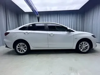 Chevrolet Monza 2023 купить из Китая, цена 1 304 000 ₽ — Suifenhe Auto