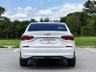 Chevrolet Monza 2023 купить из Китая, цена 1 304 000 ₽ — Suifenhe Auto