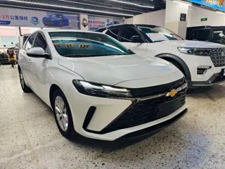 Chevrolet Monza 2023 купить из Китая, цена 1 291 000 ₽ — Suifenhe Auto