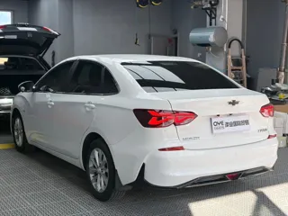 Chevrolet Monza 2022 купить из Китая, цена 1 242 000 ₽ — Suifenhe Auto
