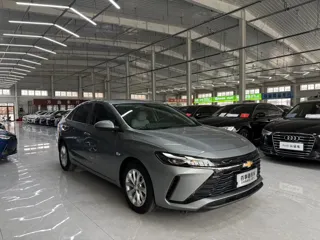 Chevrolet Monza 2023 купить из Китая, цена 1 333 000 ₽ — Suifenhe Auto