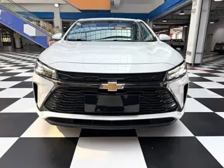 Chevrolet Monza 2022 купить из Китая, цена 1 304 000 ₽ — Suifenhe Auto
