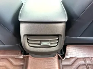 Chevrolet Monza 2022 купить из Китая, цена 1 304 000 ₽ — Suifenhe Auto