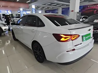 Chevrolet Monza 2020 купить из Китая, цена 1 040 000 ₽ — Suifenhe Auto