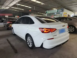 Chevrolet Monza 2023 купить из Китая, цена 1 161 000 ₽ — Suifenhe Auto