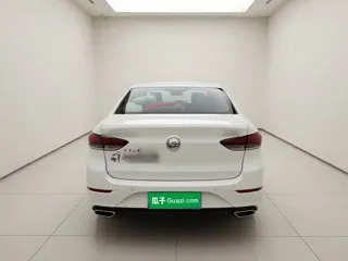 Buick Excelle GT 2021 купить из Китая, цена 1 270 000 ₽ — Suifenhe Auto