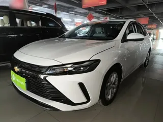 Chevrolet Monza 2023 купить из Китая, цена 1 180 000 ₽ — Suifenhe Auto