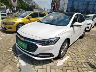 Chevrolet Monza 2021 купить из Китая, цена 1 320 000 ₽ — Suifenhe Auto