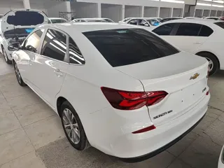Chevrolet Monza 2021 купить из Китая, цена 1 357 000 ₽ — Suifenhe Auto