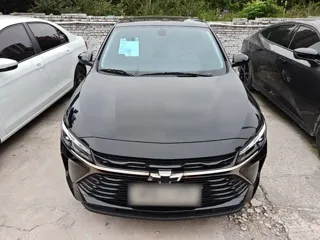 Chevrolet Monza 2024 купить из Китая, цена 1 510 000 ₽ — Suifenhe Auto