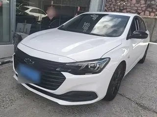 Chevrolet Monza 2020 купить из Китая, цена 986 000 ₽ — Suifenhe Auto