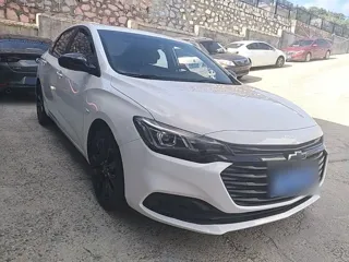 Chevrolet Monza 2020 купить из Китая, цена 986 000 ₽ — Suifenhe Auto