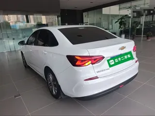 Chevrolet Monza 2022 купить из Китая, цена 1 081 000 ₽ — Suifenhe Auto