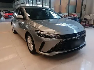 Chevrolet Monza 2023 купить из Китая, цена 1 189 000 ₽ — Suifenhe Auto