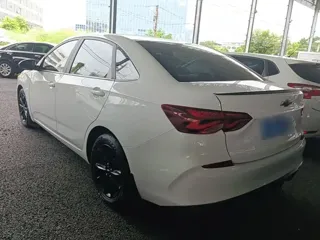 Chevrolet Monza 2020 купить из Китая, цена 958 000 ₽ — Suifenhe Auto