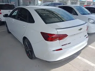 Chevrolet Monza 2020 купить из Китая, цена 973 000 ₽ — Suifenhe Auto
