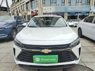 Chevrolet Monza 2023 купить из Китая, цена 1 208 000 ₽ — Suifenhe Auto