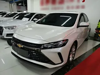 Chevrolet Monza 2023 купить из Китая, цена 1 180 000 ₽ — Suifenhe Auto