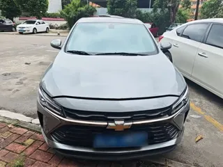 Chevrolet Monza 2023 купить из Китая, цена 1 115 000 ₽ — Suifenhe Auto