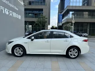 Toyota Levin 2019 купить из Китая, цена 1 649 000 ₽ — Suifenhe Auto