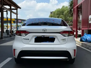 Toyota Levin 2022 купить из Китая, цена 1 545 000 ₽ — Suifenhe Auto
