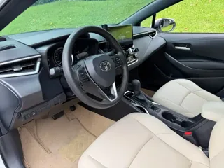 Toyota Levin 2024 купить из Китая, цена 1 684 000 ₽ — Suifenhe Auto