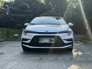 Toyota Levin 2023 купить из Китая, цена 1 844 000 ₽ — Suifenhe Auto