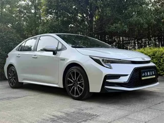 Toyota Levin 2023 купить из Китая, цена 1 844 000 ₽ — Suifenhe Auto