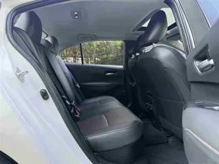 Toyota Levin 2023 купить из Китая, цена 1 844 000 ₽ — Suifenhe Auto