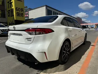 Toyota Levin 2023 купить из Китая, цена 1 632 000 ₽ — Suifenhe Auto