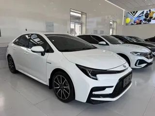 Toyota Levin 2023 купить из Китая, цена 1 922 000 ₽ — Suifenhe Auto