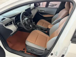 Toyota Levin 2023 купить из Китая, цена 1 922 000 ₽ — Suifenhe Auto