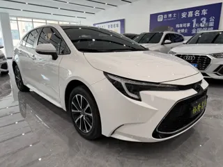 Toyota Levin 2023 купить из Китая, цена 1 642 000 ₽ — Suifenhe Auto